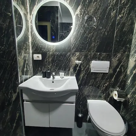 Hostel Mehmeti *