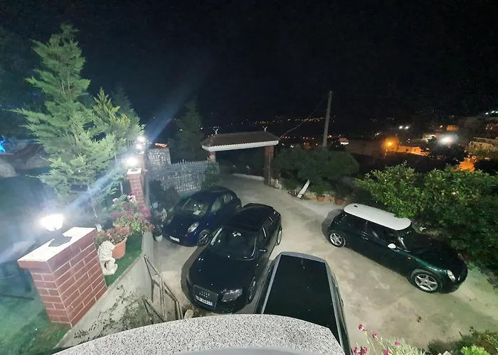Mehmeti Vandrerhjem Sarandë